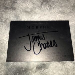 James Charles morphe x pallet